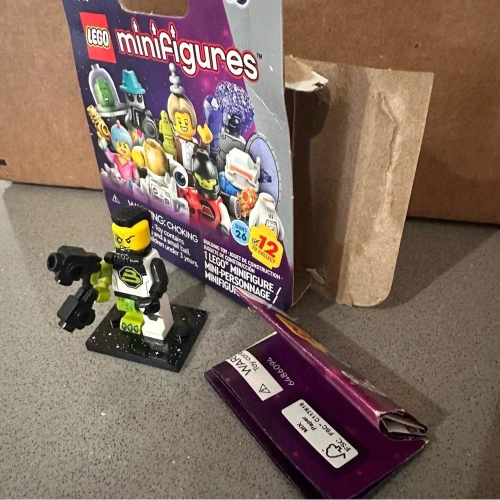 LEGO Series 26 Blacktron Mutant Minifigure 71046 w Box Space Villain